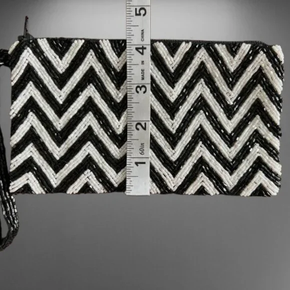 🖤 Moyna Black And White Beaded Wristlet/Clutch– Glam Party Bag - Picture 5 of 8